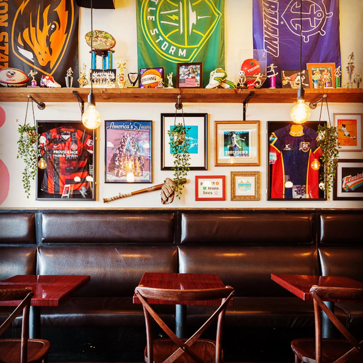 The Sports Bra: A women's sports bar & restaurant by Jenny Nguyen —  Kickstarter
